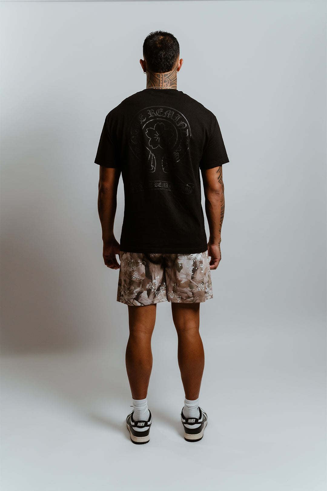 'SAKURA' CAMO GAME SHORTS